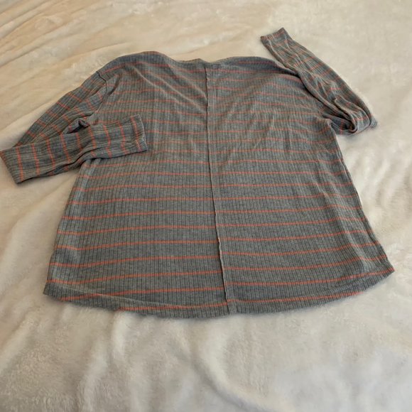 Two Sweaters - Rachel Rachel Roy and Jessica Simpson Gray Sweaters Size M - Picture 12 of 16